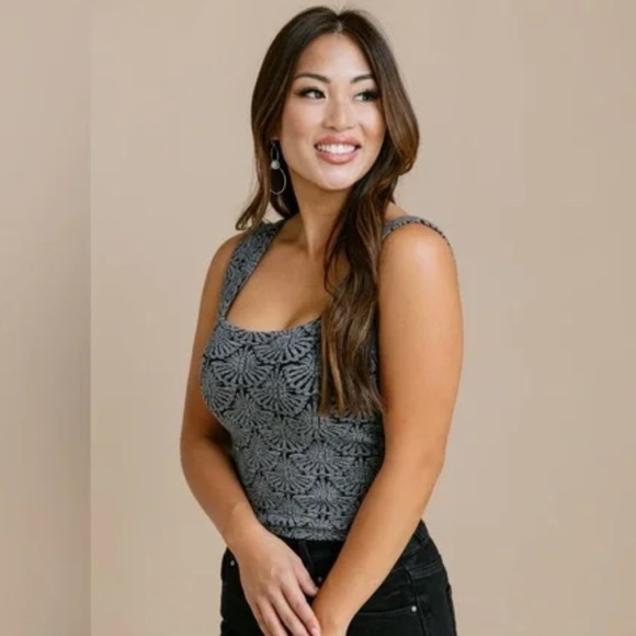 NWT! Coco & Shay Yours Truly Tank Color Gray Multiple Plus Sizes - Picture 5 of 11